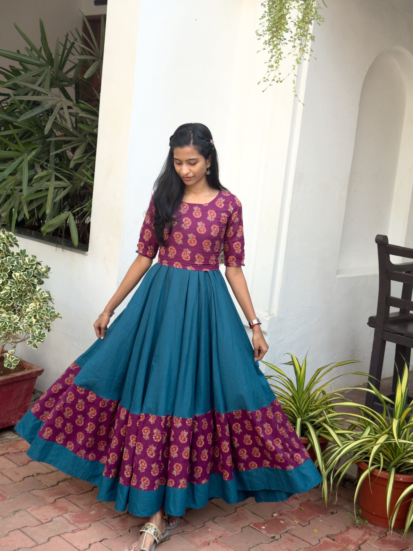 Mozhi