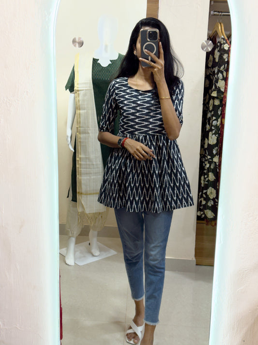Short Top-005