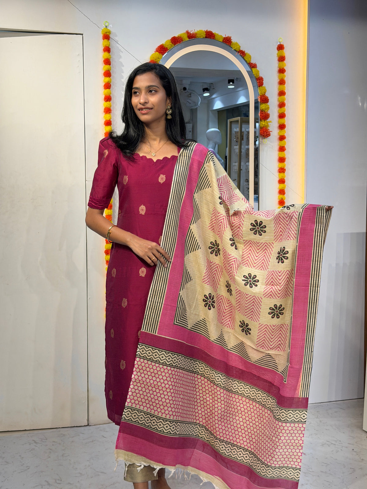 Senthamarai