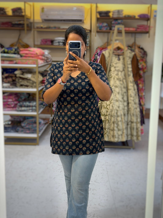 Short Top-010